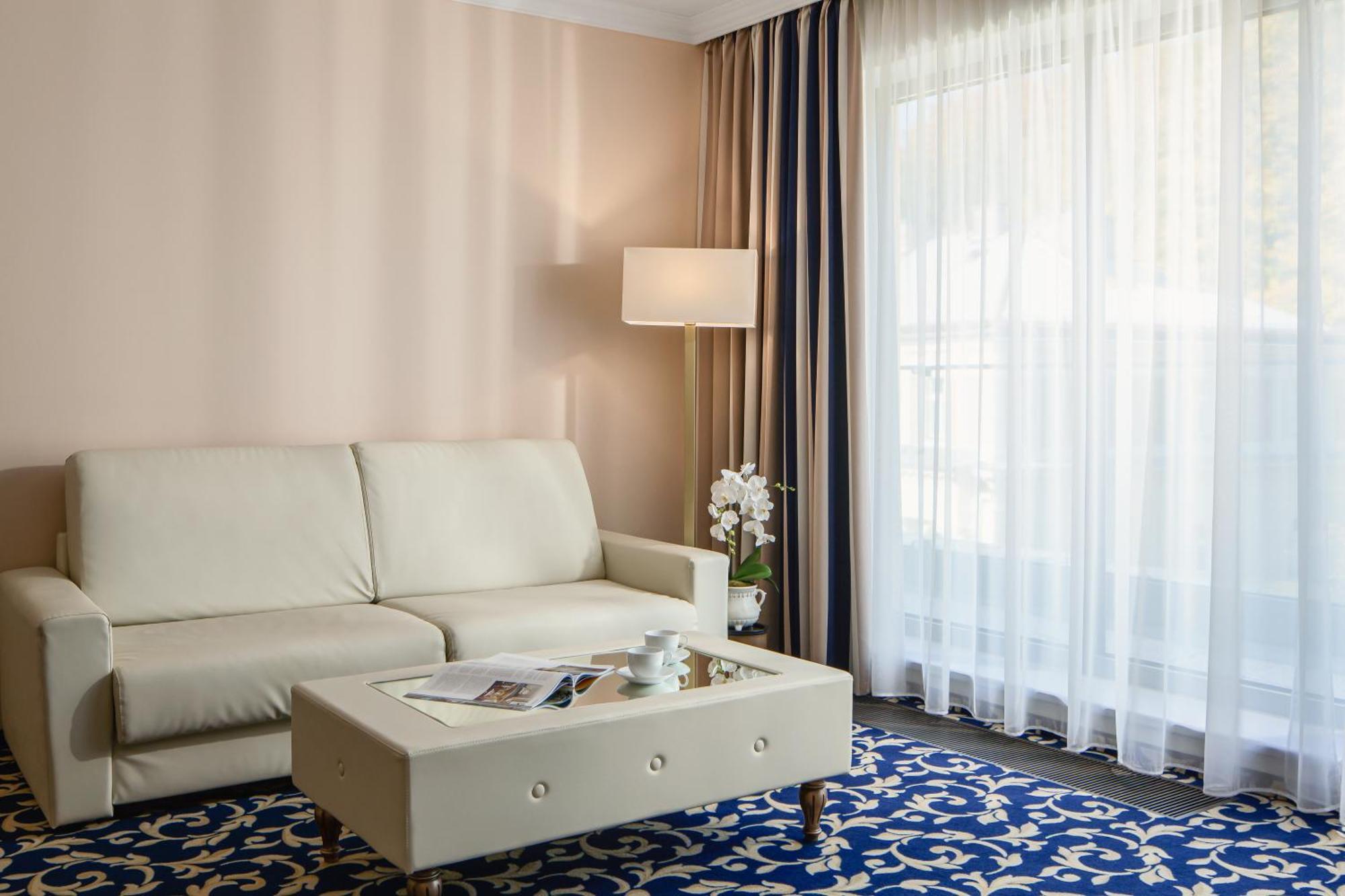 Grandhotel Nabokov Mariánské Lázně Extérieur photo