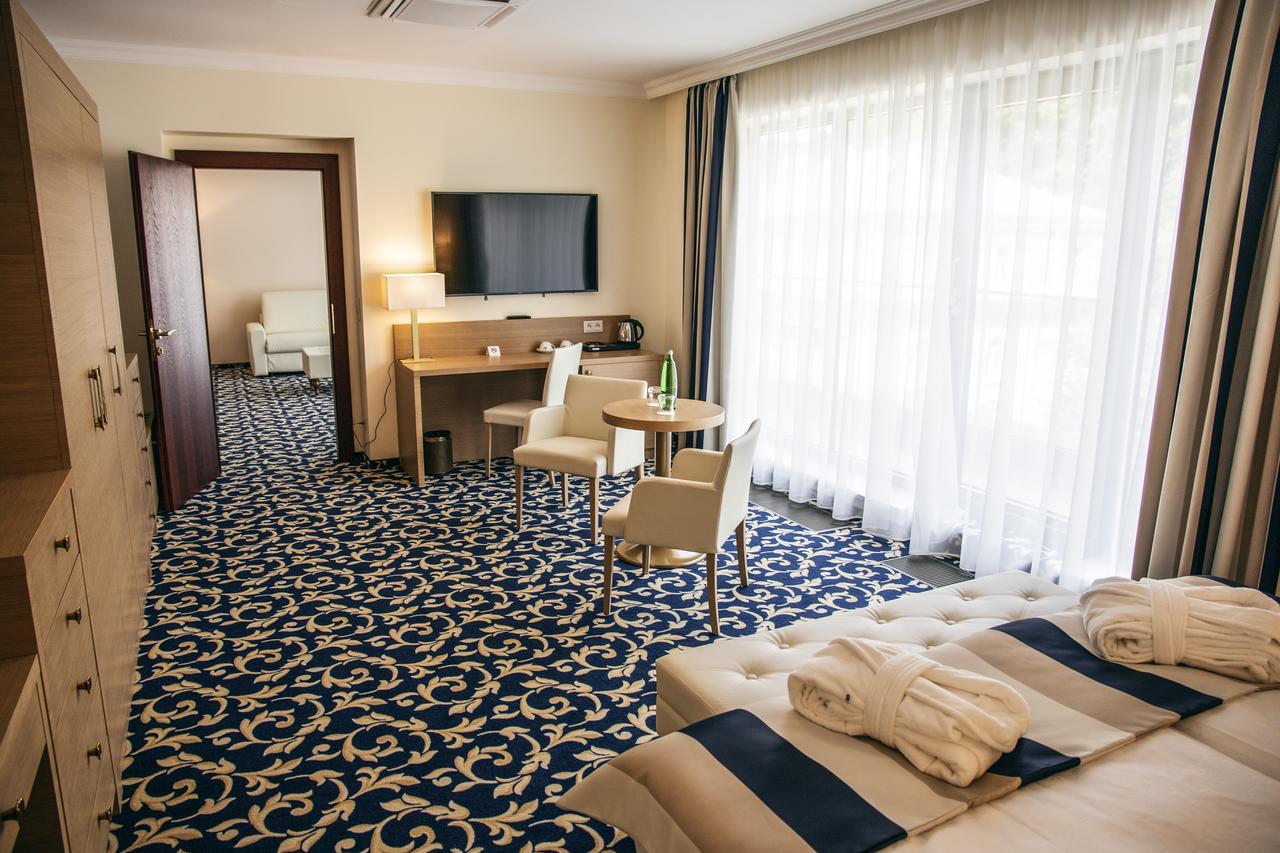 Grandhotel Nabokov Mariánské Lázně Extérieur photo